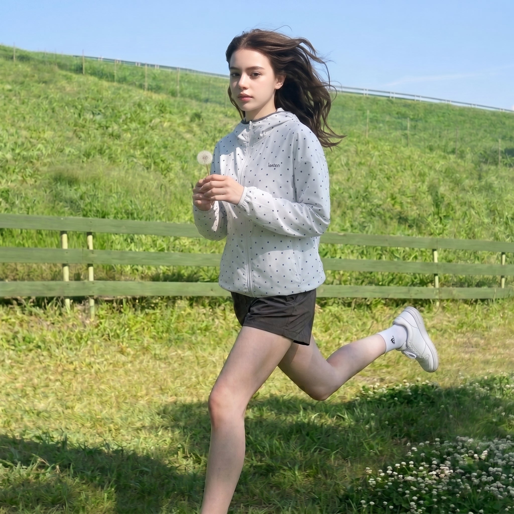 THE PULAM UPF Sun Protection Protection Running Jacket - Lightweight Polka Dot Hooded Windbreaker